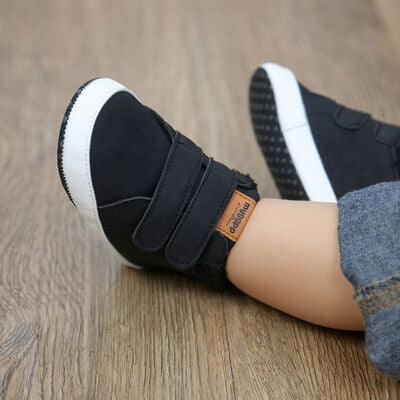 Fuzzy Velcro Kid Sneakers - Ash Boutique